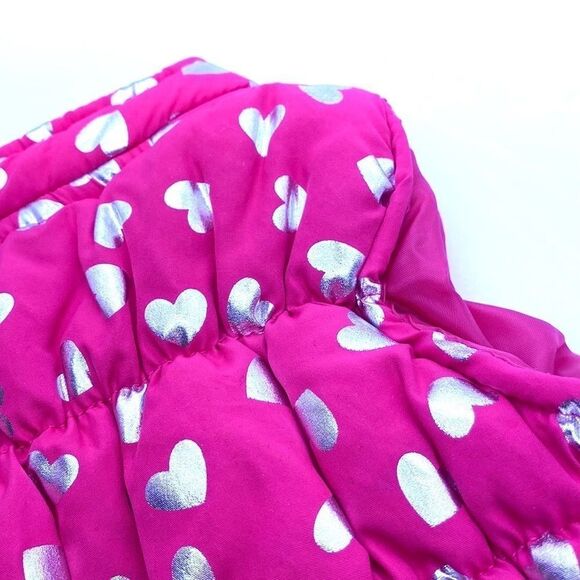 Healthtex Puffy Vests Set of 2 Bright Pink  Silver Hearts Black Gold Stars 12 M - Picture 4 of 15